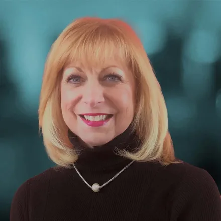 Laurel Stoimenoff, PT, CHC